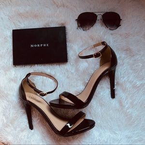 Black ankle strap heel never worn